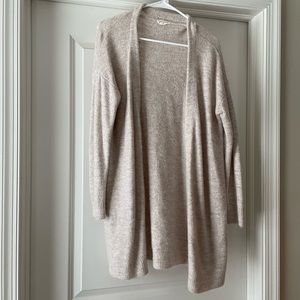 Cream/Tan Cardigan Sweater